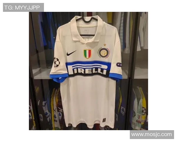 足球明星47号球衣背后的故事与传奇你不知道的那些精彩瞬间与成就