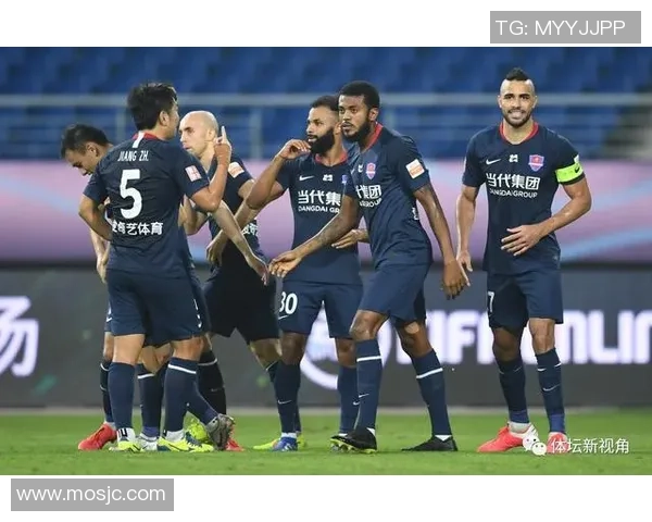 重庆篮球队在世界锦标赛中的默契配合与战术执行分析